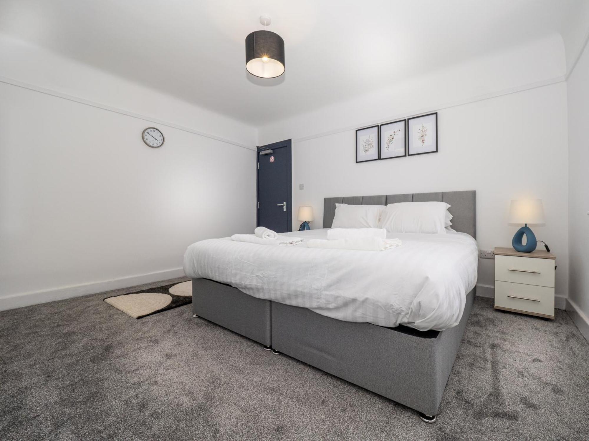 3Br Haven Retreat In Wallasey With Free Street Parking Εξωτερικό φωτογραφία